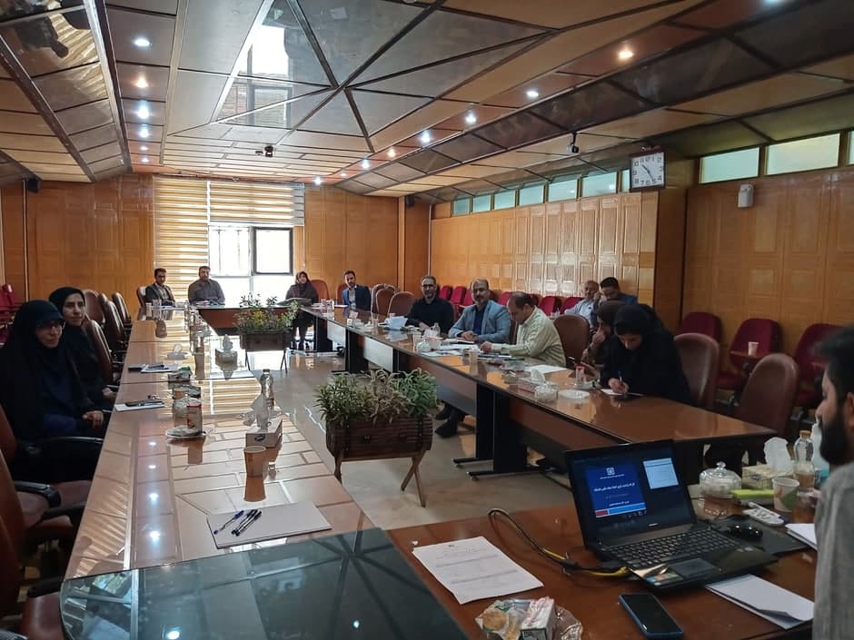 جلسه استراتژی های آموزشی در ارتقاء کیفیت کوریکولوم 2